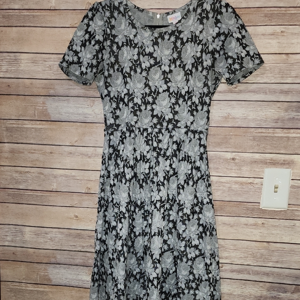 Lularoe Amelia Dress